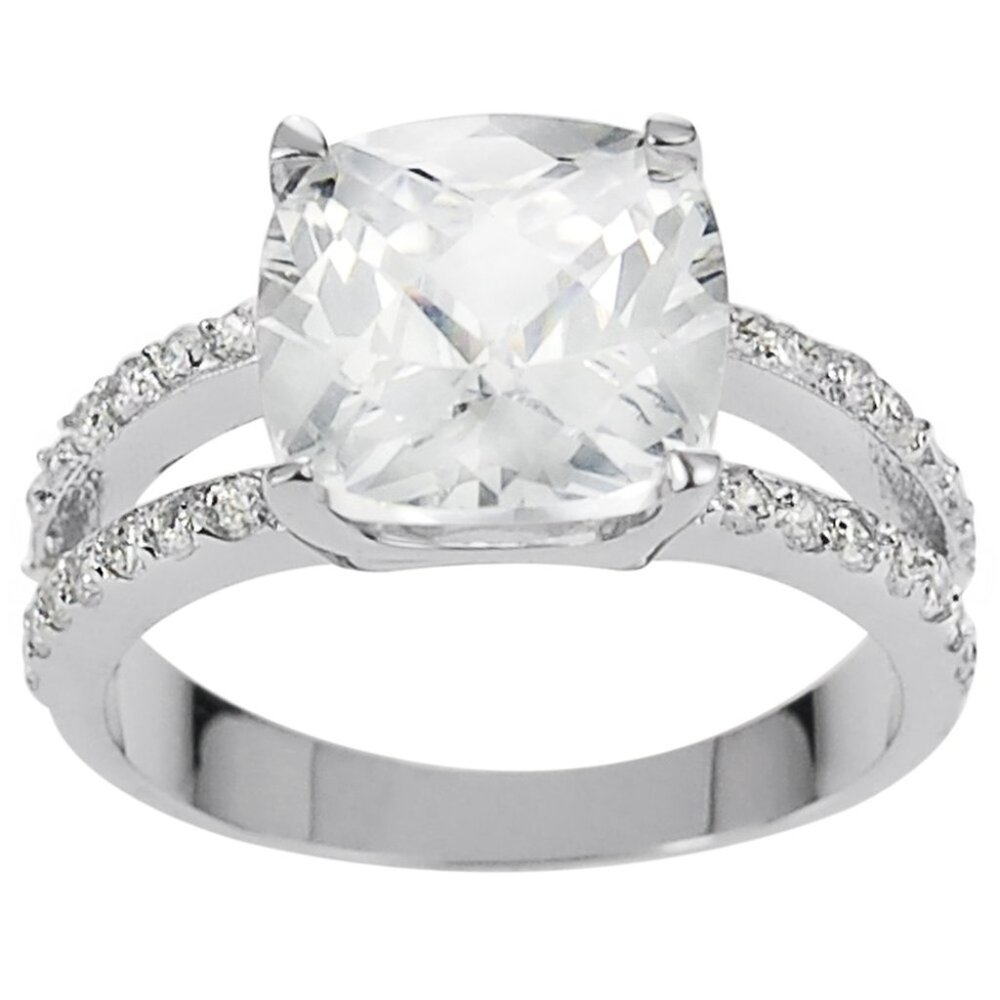 Journee Collection Cushion Cut CZ Ring Size 9